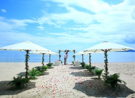 Sunrise Nha Trang Beach Hotel & Spa