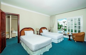 Sunrise Nha Trang Beach Hotel & Spa