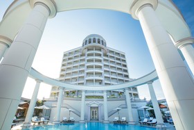 Sunrise Nha Trang Beach Hotel & Spa