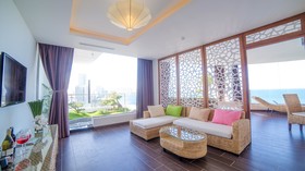 The Light Hotel & Resort