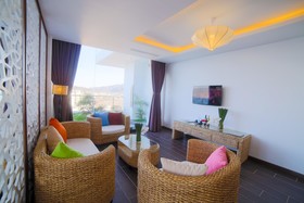 The Light Hotel & Resort