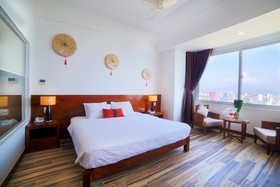 The Light Hotel & Resort