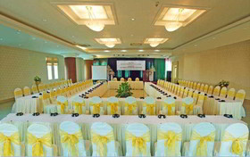 The Light Hotel & Resort