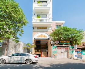 Uy Duong Hotel & Apartment