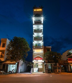 Uy Duong Hotel & Apartment