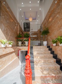 Uy Duong Hotel & Apartment