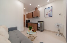 Uy Duong Hotel & Apartment