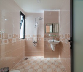 Uy Duong Hotel & Apartment