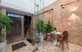 Uy Duong Hotel & Apartment