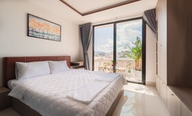 Uy Duong Hotel & Apartment