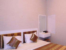 Van Nam Hotel
