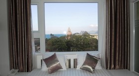Van Nam Hotel