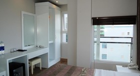Van Nam Hotel