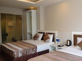 Van Nam Hotel