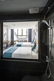 Venue Hotel