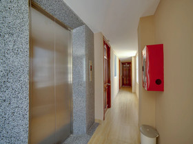 Vinh Hoa Hotel by OYO Rooms