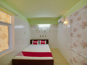 Vinh Hoa Hotel by OYO Rooms