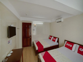 Vinh Hoa Hotel by OYO Rooms