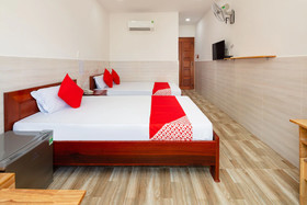 Vinh Quang Hotel 3 by OYO Rooms