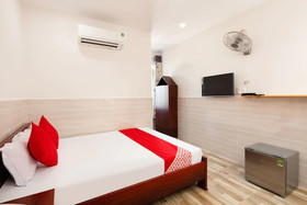 Vinh Quang Hotel 3 by OYO Rooms