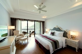 Vinpearl Discovery 1 Nha Trang