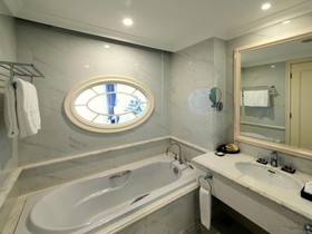 Vinpearl Discovery 1 Nha Trang