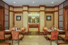 Vinpearl Luxury Nha Trang