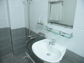 Xina Hostel by OYO