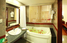 DLGL - Dung Quat Hotel