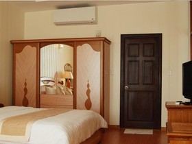 Thien An Riverside Hotel