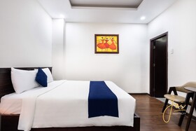 Central Hotel by Joi Hospitality