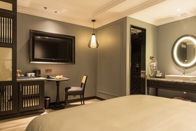 D’Melin Hotel & Restaurant