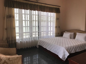 Huong Phong Hotel