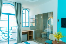 La Casa Hotel