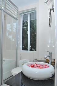 Lam Son Deluxe Apartments