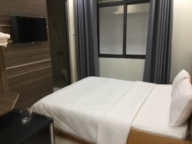 Nhat Thu Hotel & Apartment