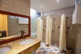 Ocean Hotel