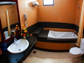 Ocean Star Hotel