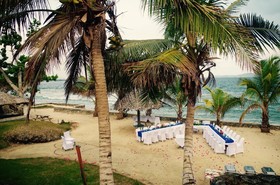 Benjor Beach Club