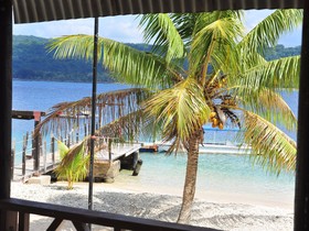 Hideaway Island Resort