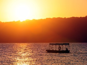 Hideaway Island Resort