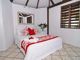 Hideaway Island Resort