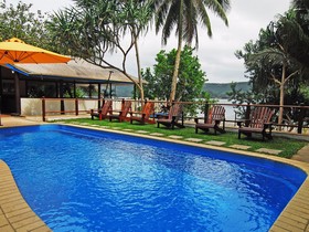 Hideaway Island Resort