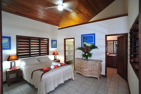 Poppys On The Lagoon Resort