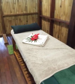 Poppys On The Lagoon Resort