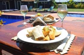 Travellers Point Hotel