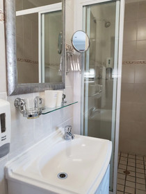 Tyger Hills Guest House