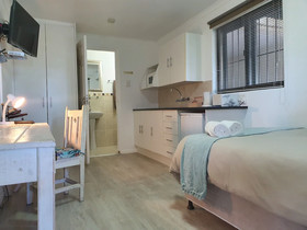 Tyger Hills Guest House
