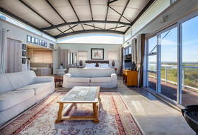 7th Wonder Guesthouse