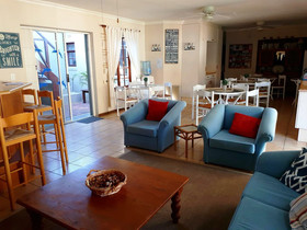 Dolphin Inn Guest House